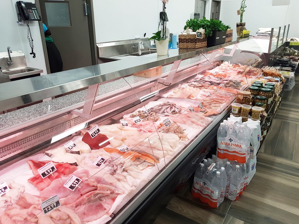 46"D Fresh Fish Case, Curved Glass