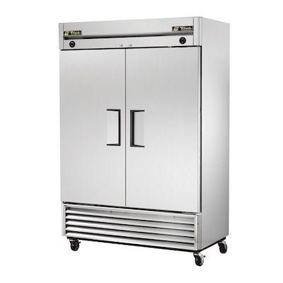 Reach-In Solid Swing Two Door Refrigerator with Hydrocarbon Refrigerant