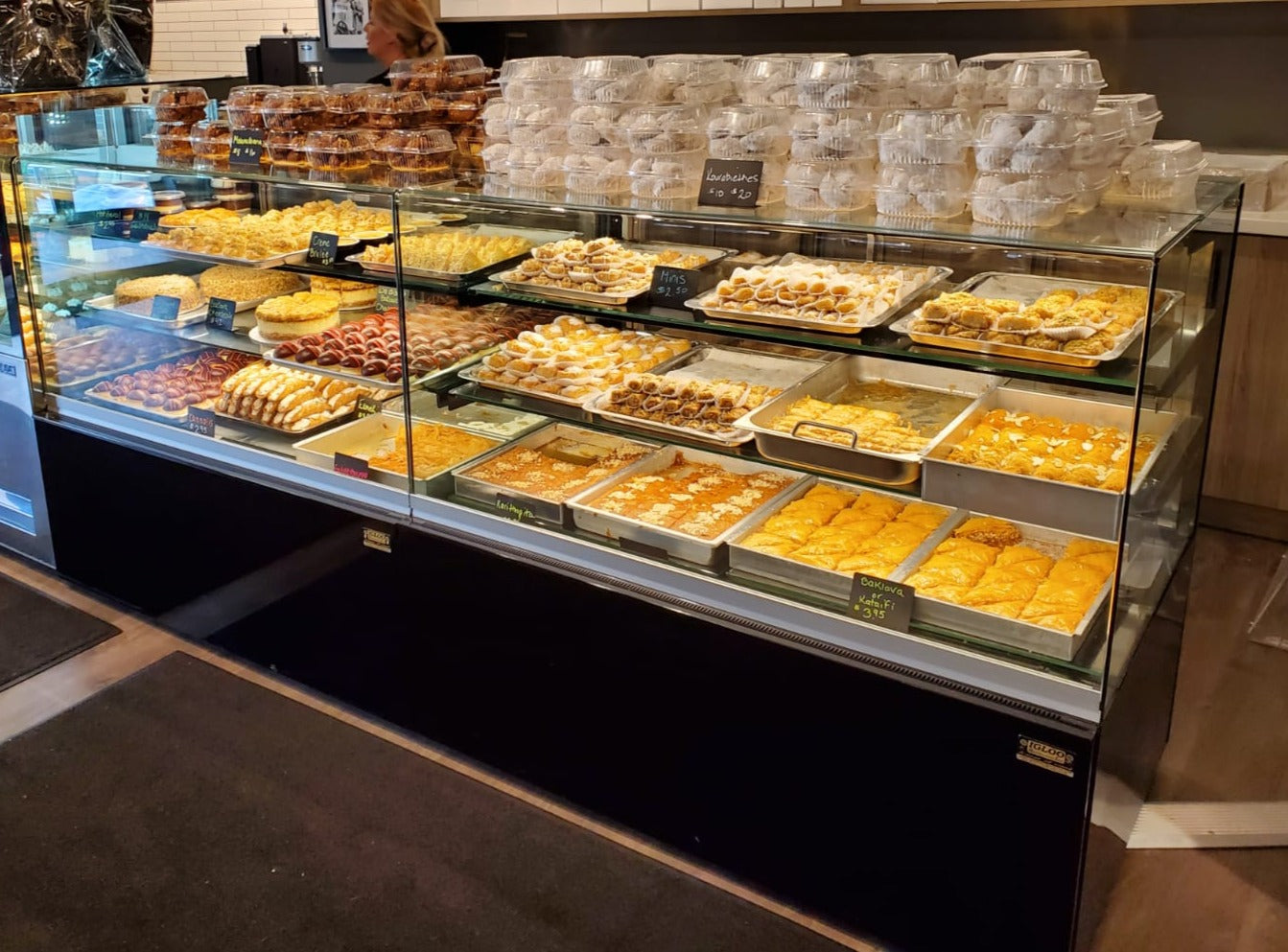 Cube Dry Pastry Case, 2 Shelf, Openable Front Glass