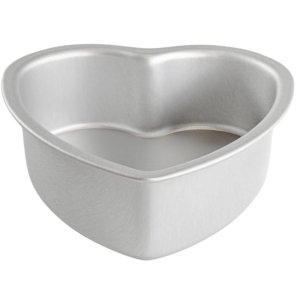 14" X 3" HEART CAKE PAN, SOLID BOTTOM